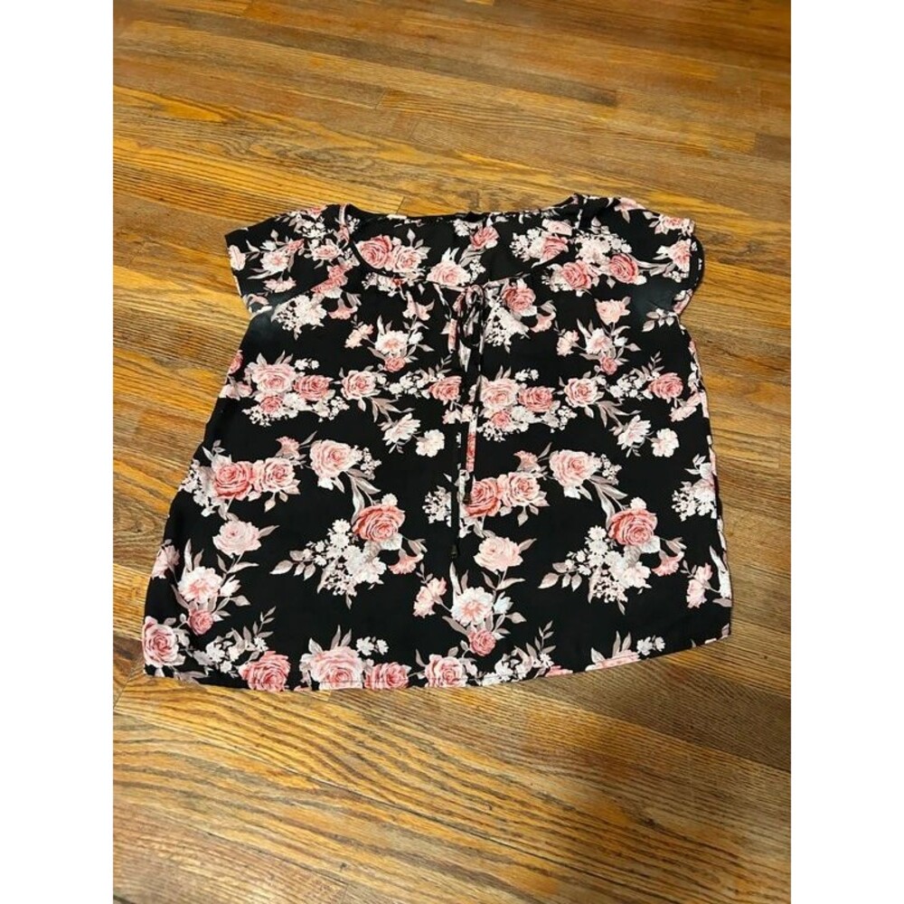 Forever 21 Small Blouse